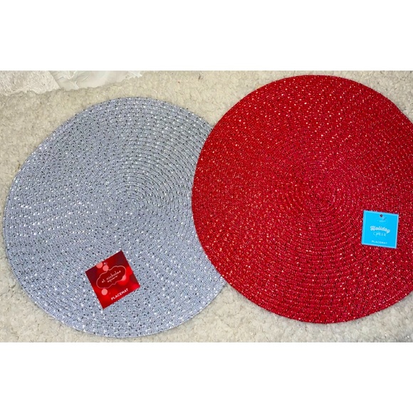 St. Nicholas Square Other - ST. NICHOLAS SQUARE HOLIDAY TABLE 2-pc. PLACEMAT SET